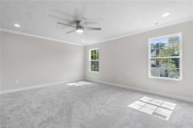 220 W 27th ST, Norfolk, VA 23517