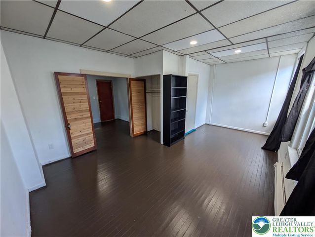 729 East 4th Street Apt 2, Bethlehem City, PA 18015