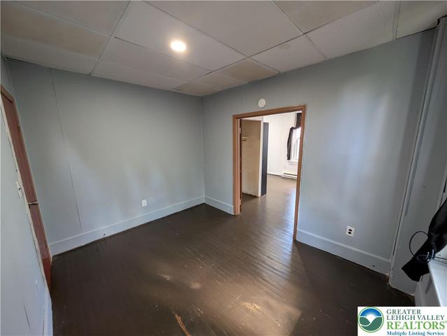 729 East 4th Street Apt 2, Bethlehem City, PA 18015