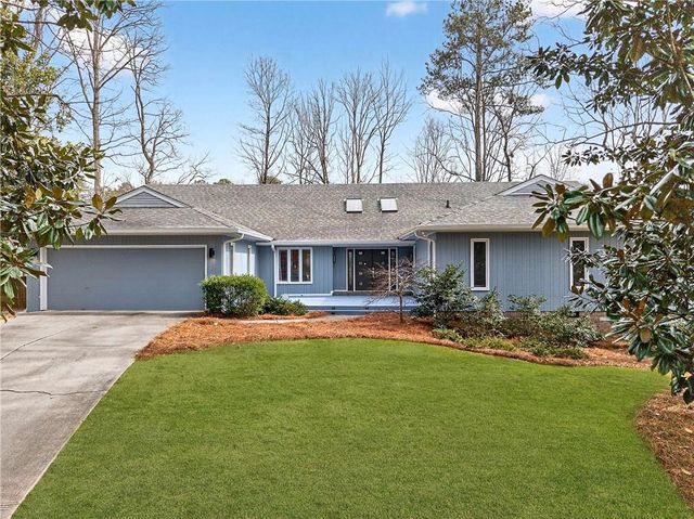 5209 Pine Bark Lane, Atlanta, GA 30338