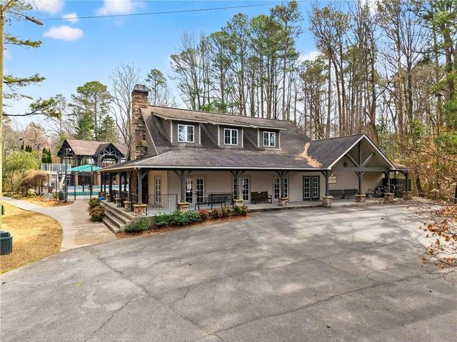 5209 Pine Bark Lane, Atlanta, GA 30338