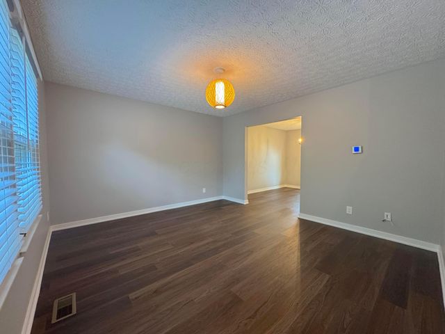 2113 Smokymill Road, Dublin, OH 43016