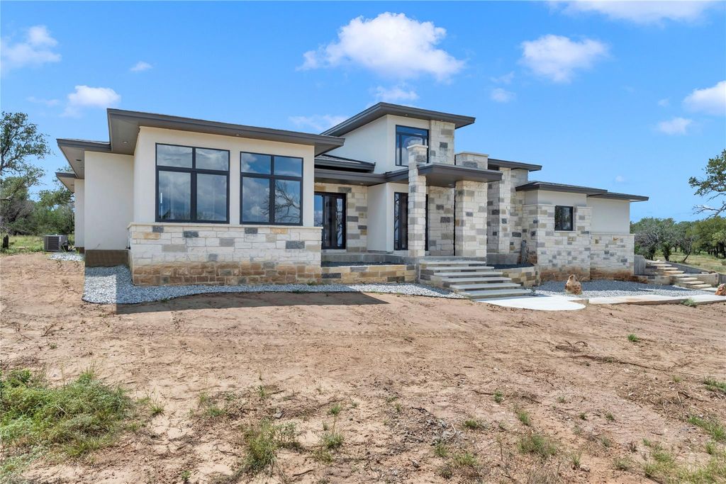 6507 Ranch Rd 962 W, Round Mountain, TX 78663