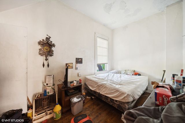 7505 S Emerald Avenue, Chicago, IL 60620