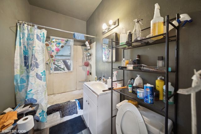 7505 S Emerald Avenue, Chicago, IL 60620
