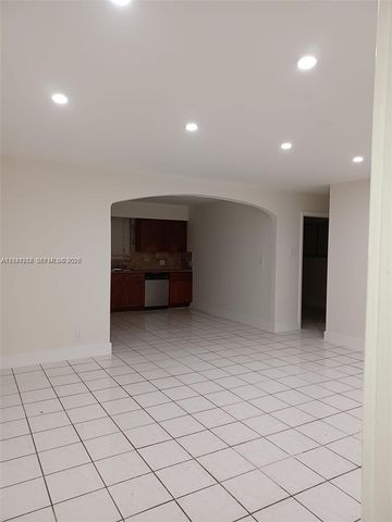 1727 Washington St 1727, Hollywood, FL 33020