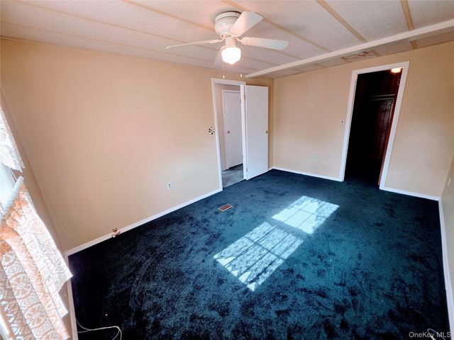 35 Perry Road, Hyde Park, NY 12538