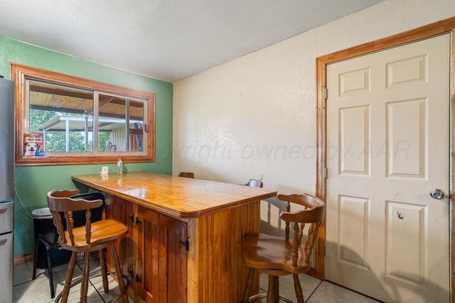 1220 E Darby Avenue, Pampa, TX 79065