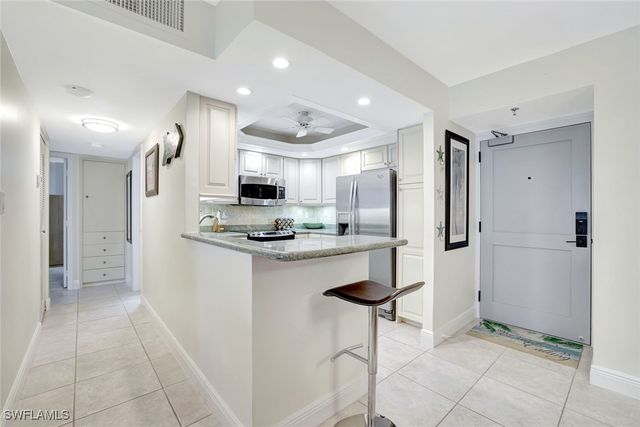 260 Seaview CT 1210, Marco Island, FL 34145