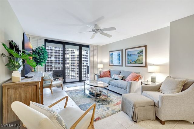 260 Seaview CT 1210, Marco Island, FL 34145