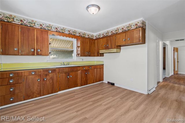 7449 Jennings Road, Swartz Creek, MI 48473