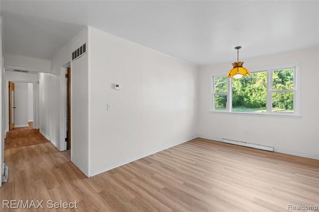7449 Jennings Road, Swartz Creek, MI 48473