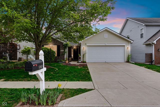 12615 Old Pond Road, Noblesville, IN 46060