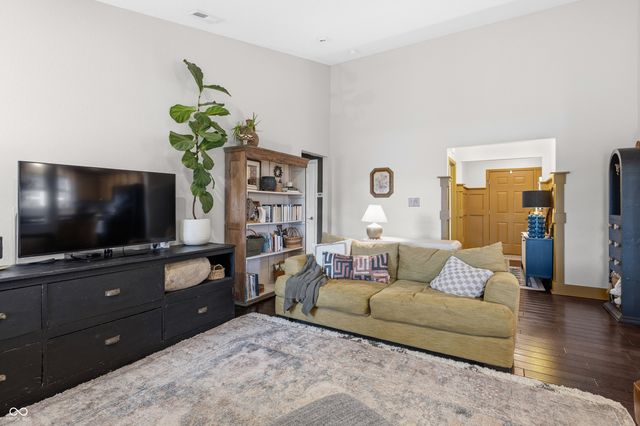 12615 Old Pond Road, Noblesville, IN 46060