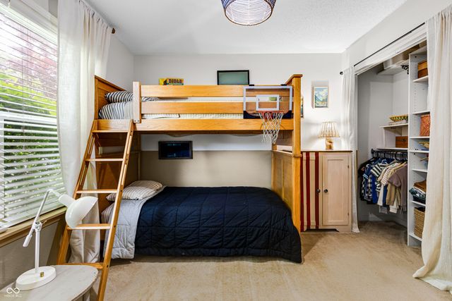 12615 Old Pond Road, Noblesville, IN 46060