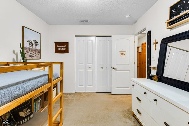 12615 Old Pond Road, Noblesville, IN 46060