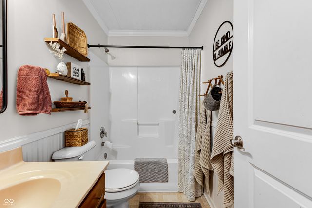 12615 Old Pond Road, Noblesville, IN 46060