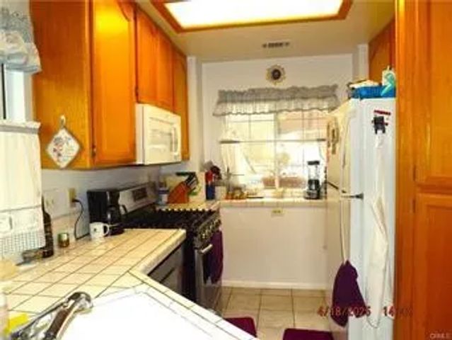 848 Oakmont, Lake Arrowhead, CA 92352