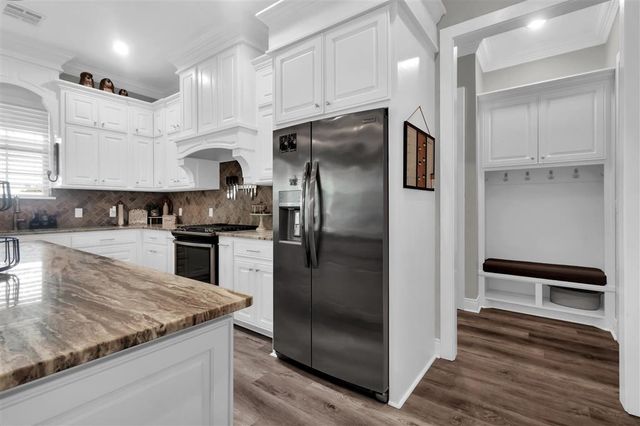 8123 Caden Lane, Iowa, LA 70647