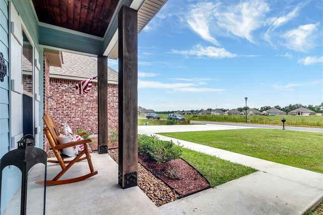 8123 Caden Lane, Iowa, LA 70647