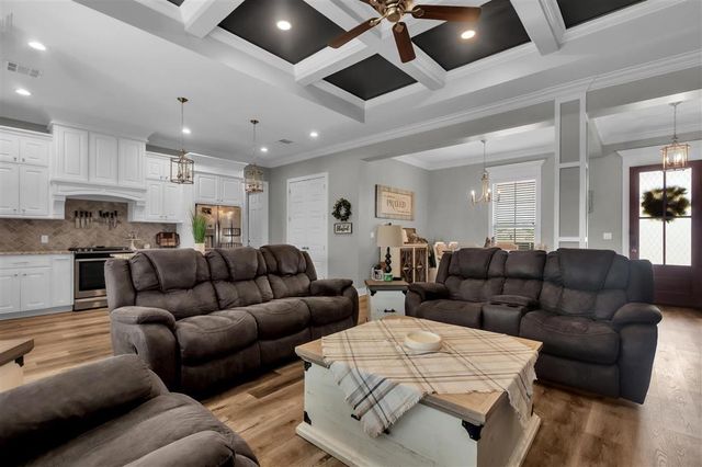 8123 Caden Lane, Iowa, LA 70647