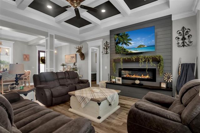 8123 Caden Lane, Iowa, LA 70647