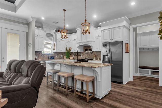 8123 Caden Lane, Iowa, LA 70647