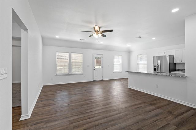 1714 Woodlawn Boulevard, Denison, TX 75020