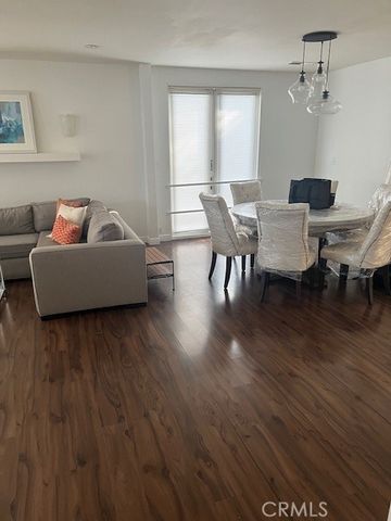 1625 Wellesley Avenue, West Los Angeles (los Angeles), CA 90025