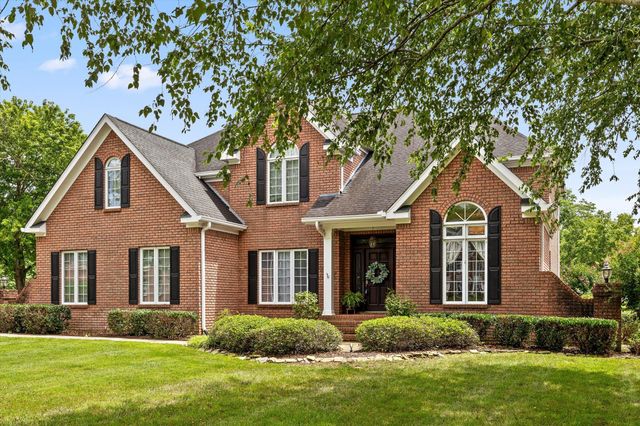 6504 Queensbury Lane, Hixson, TN 37343