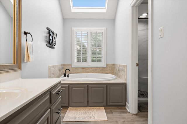 6504 Queensbury Lane, Hixson, TN 37343