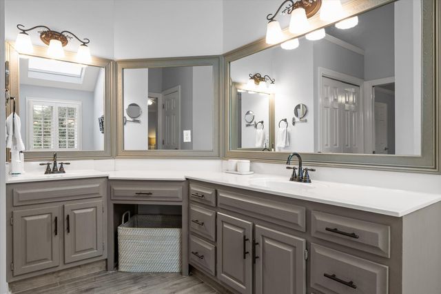 6504 Queensbury Lane, Hixson, TN 37343