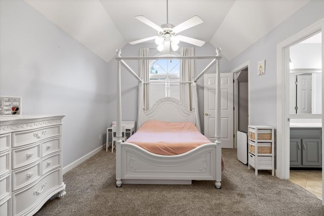 6504 Queensbury Lane, Hixson, TN 37343