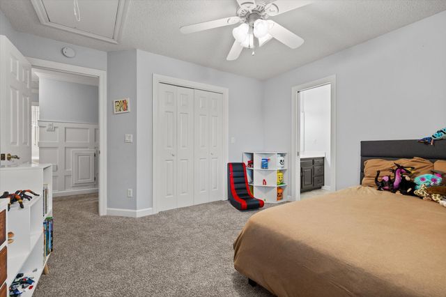 6504 Queensbury Lane, Hixson, TN 37343