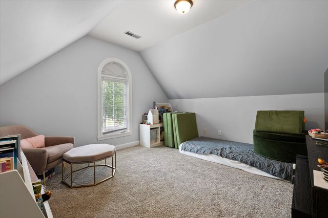6504 Queensbury Lane, Hixson, TN 37343