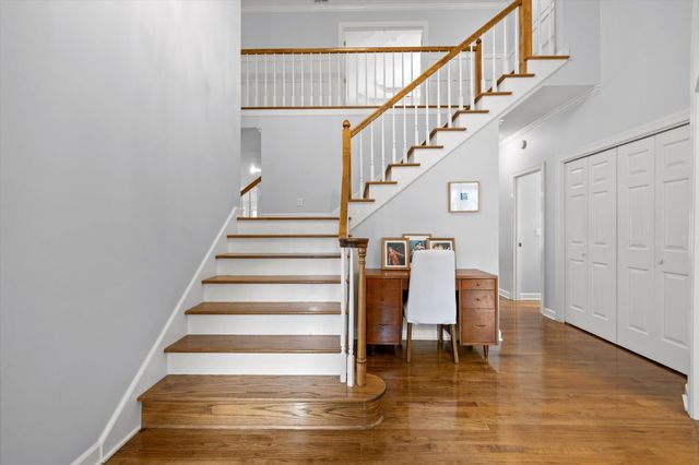 6504 Queensbury Lane, Hixson, TN 37343