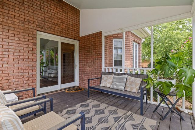 6504 Queensbury Lane, Hixson, TN 37343