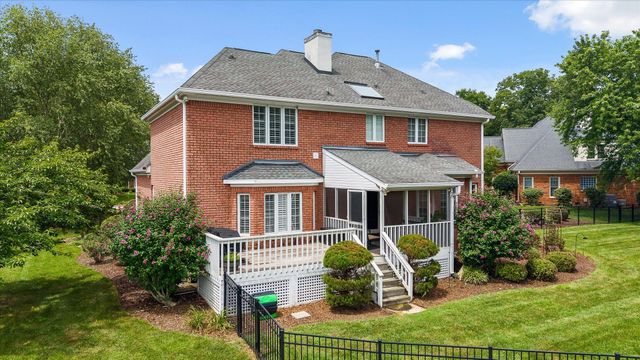 6504 Queensbury Lane, Hixson, TN 37343
