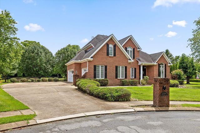 6504 Queensbury Lane, Hixson, TN 37343