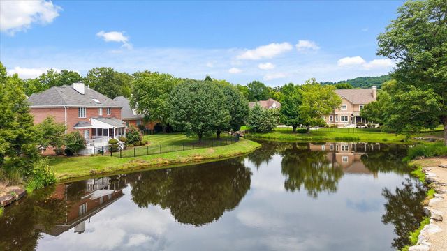 6504 Queensbury Lane, Hixson, TN 37343