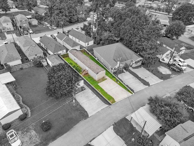 16693 E Forrestal, Montgomery, TX 77316