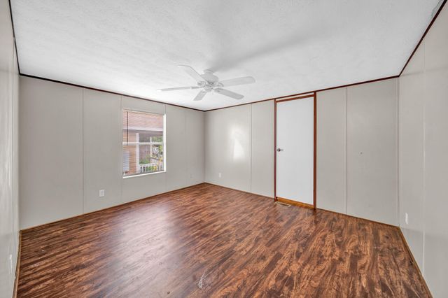 16693 E Forrestal, Montgomery, TX 77316