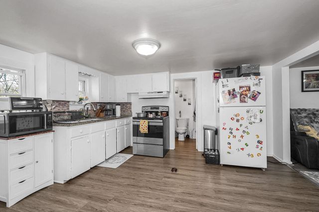 6 Dora Drive, Rochester, NH 03867