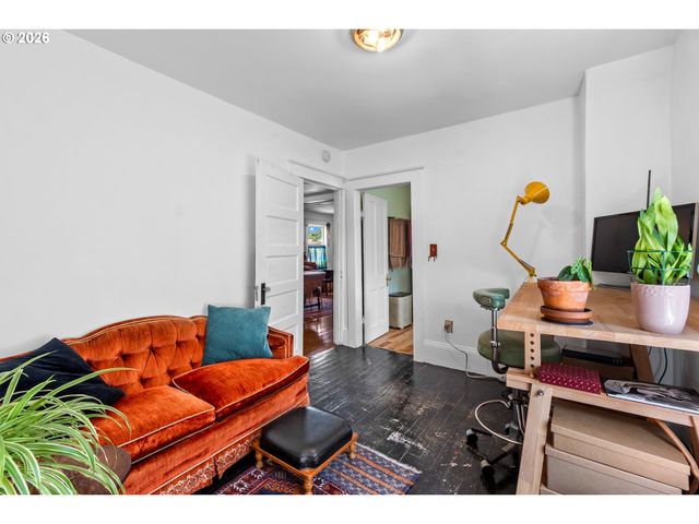 3815 Se 64TH Ave, Portland, OR 97206