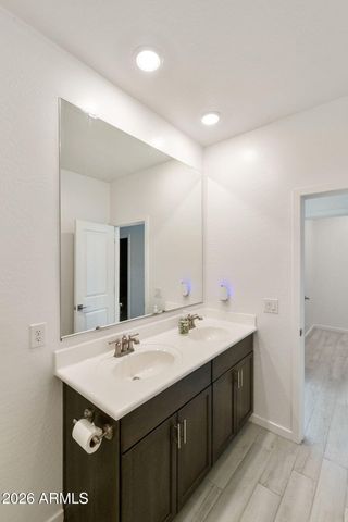 33908 N Beeblossom Trail, San Tan Valley, AZ 85144