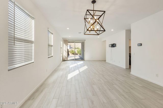 33908 N Beeblossom Trail, San Tan Valley, AZ 85144