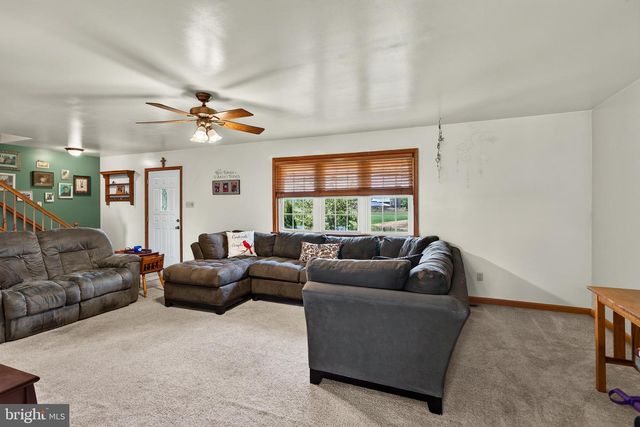 534 BERTOLET MILL RD, Oley, PA 19547