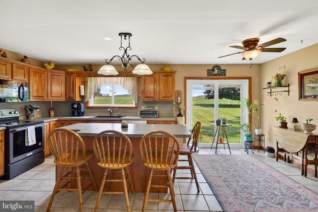 534 BERTOLET MILL RD, Oley, PA 19547