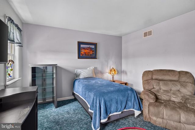 534 BERTOLET MILL RD, Oley, PA 19547