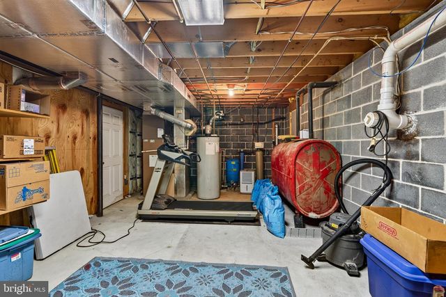 534 BERTOLET MILL RD, Oley, PA 19547
